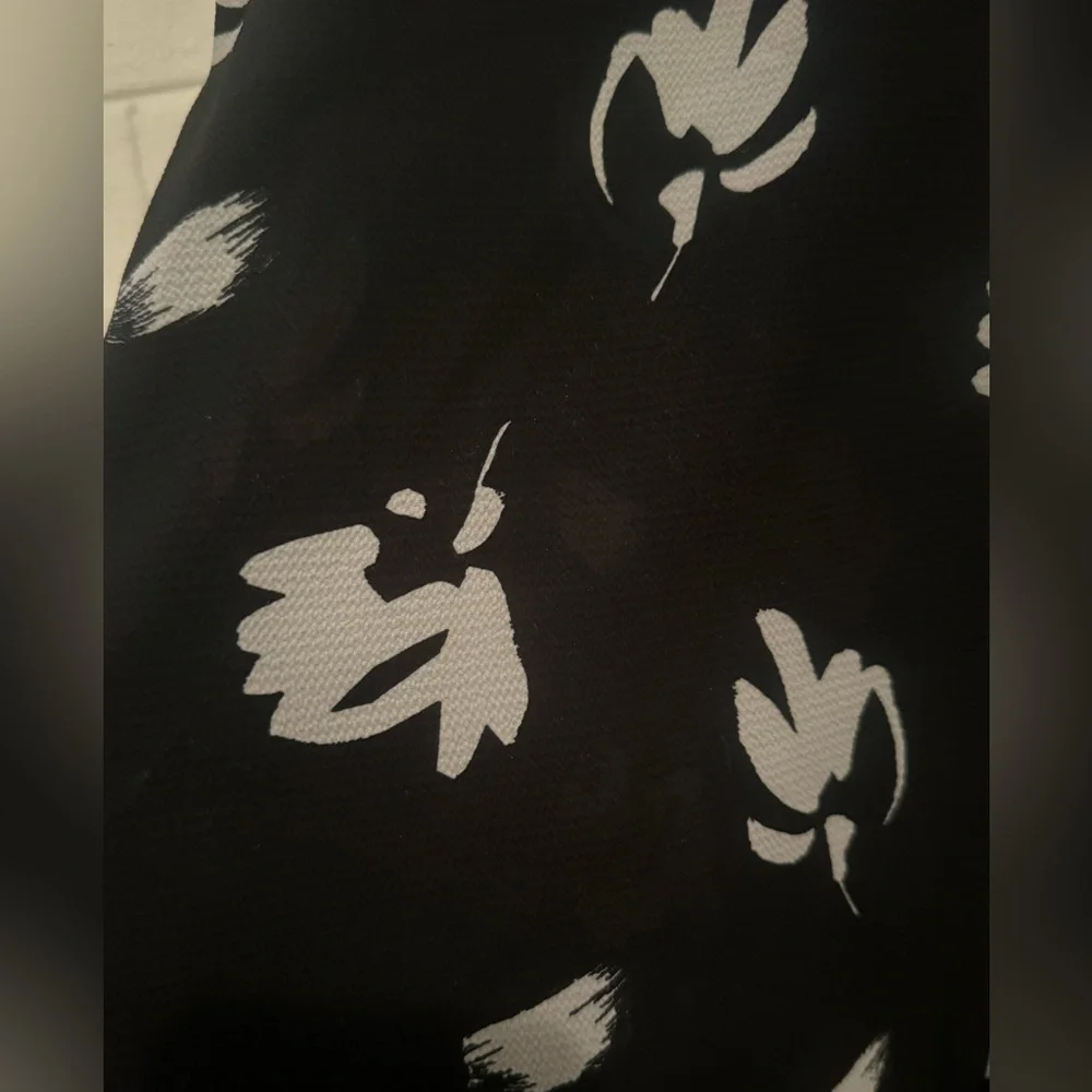 🤑🤑ARMANI EXCHANGE WOMENS M🤑🤑 - Picture 6 of 8